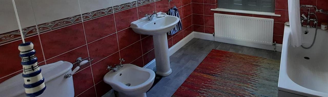 Newly Refurbished 2Nd Floor Apartment Lil Nauti فاوي المظهر الخارجي الصورة